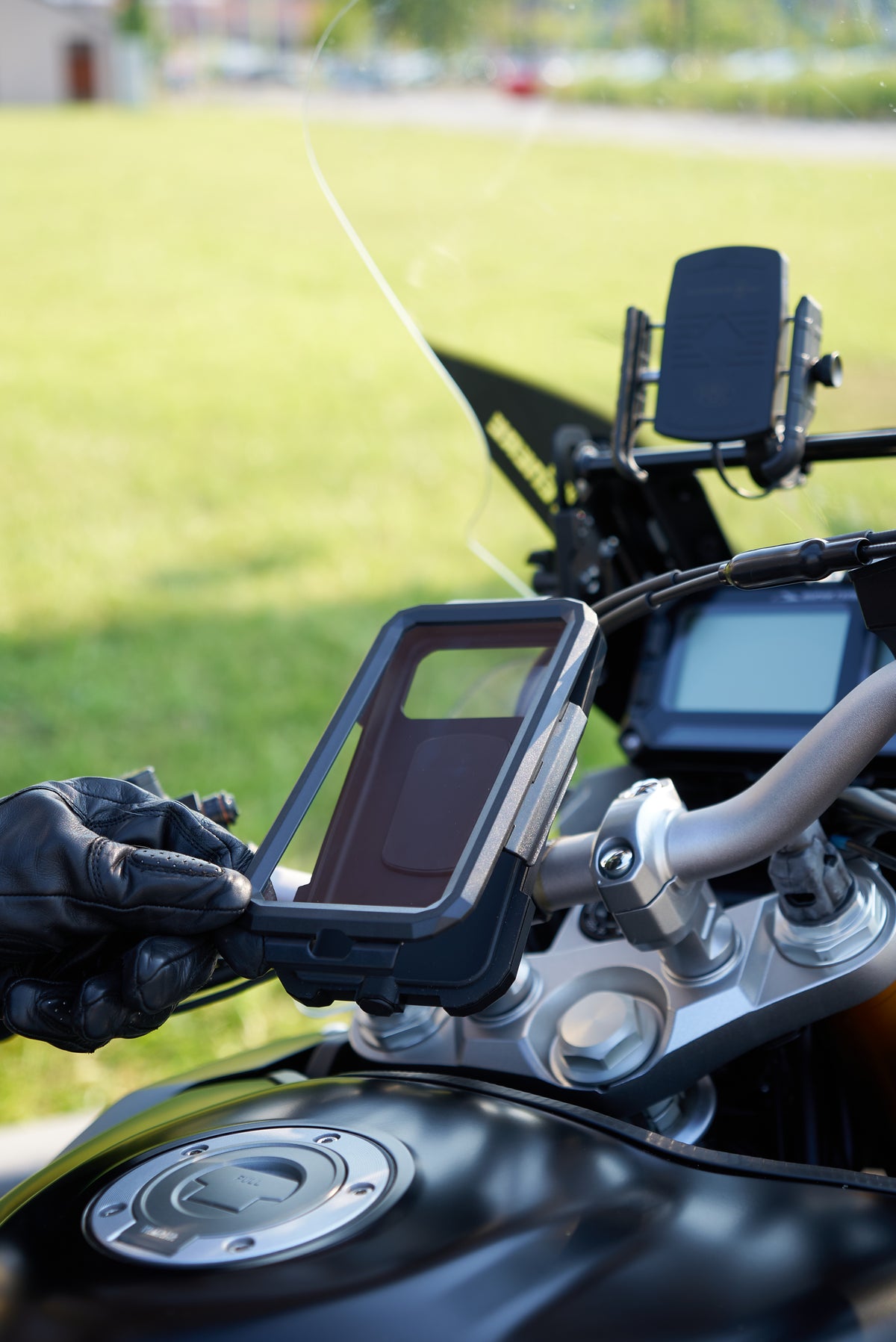 ARMOR - UNIVERSAL ARMOR CASE