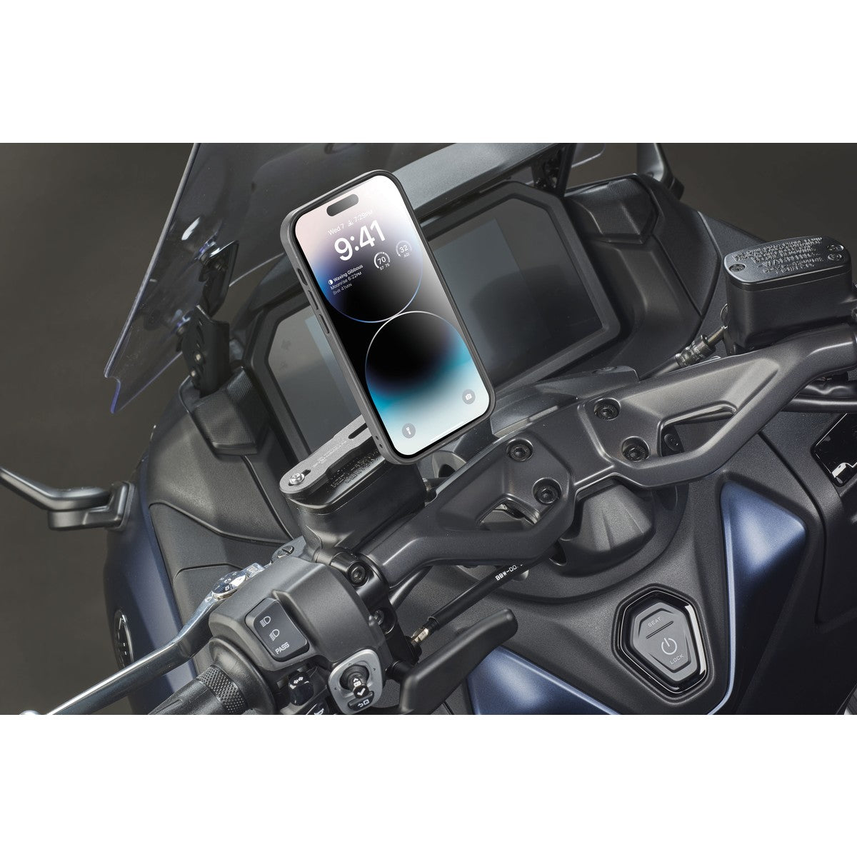 QUIKLOX: BRAKE FLUID RESERVOIR PHONE HOLDER